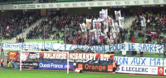 http://didiermasse.free.fr/photos/2003-2004/amiens-dom-1.jpg