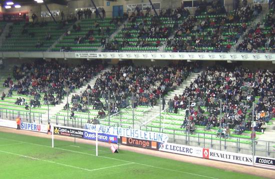 http://didiermasse.free.fr/photos/2003-2004/niort-dom-1.jpg
