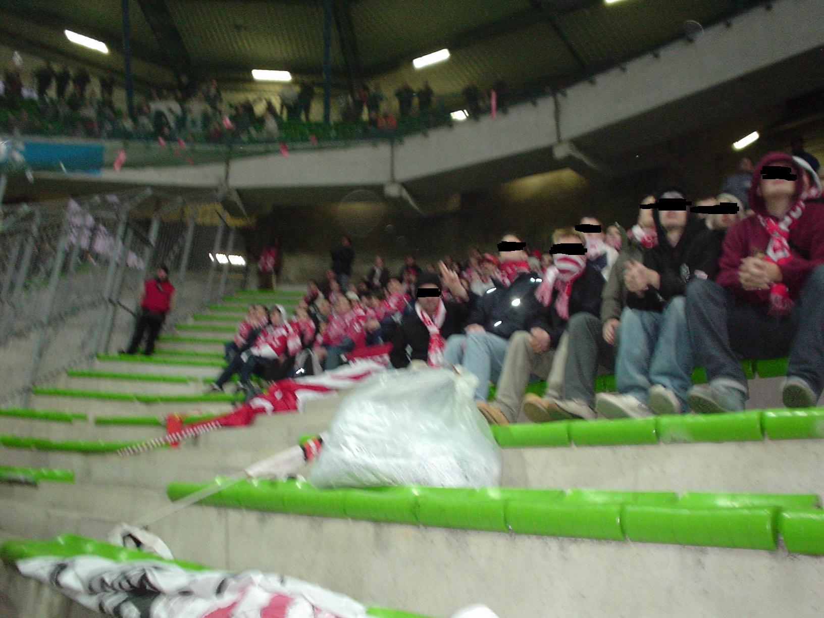 http://perso.wanadoo.fr/footplus/Tofs_hf/Caen_MU/Caen4.JPG